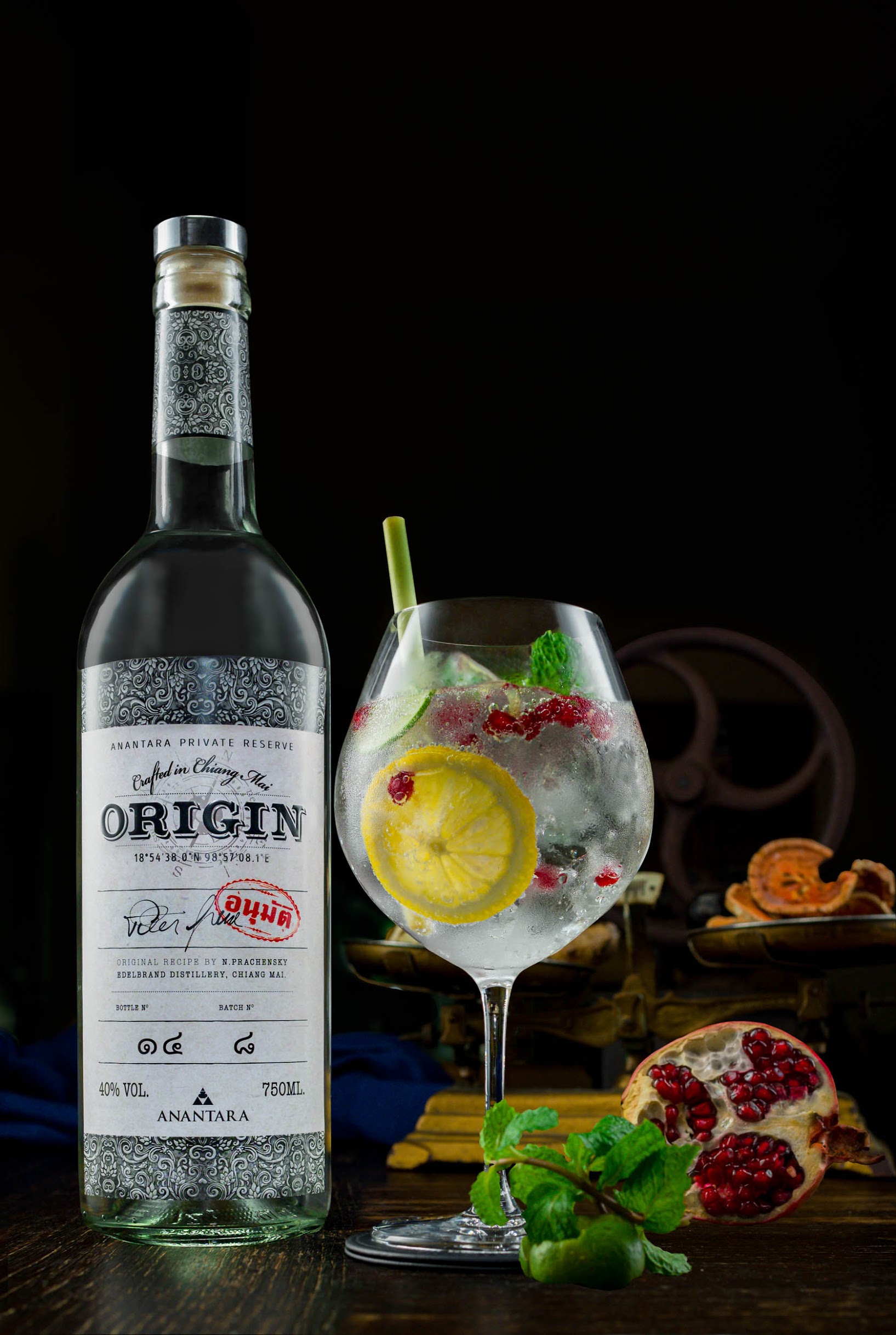 Gin & Cocktail — food & drink studio product shot by 6Corners Studio, Bangkok