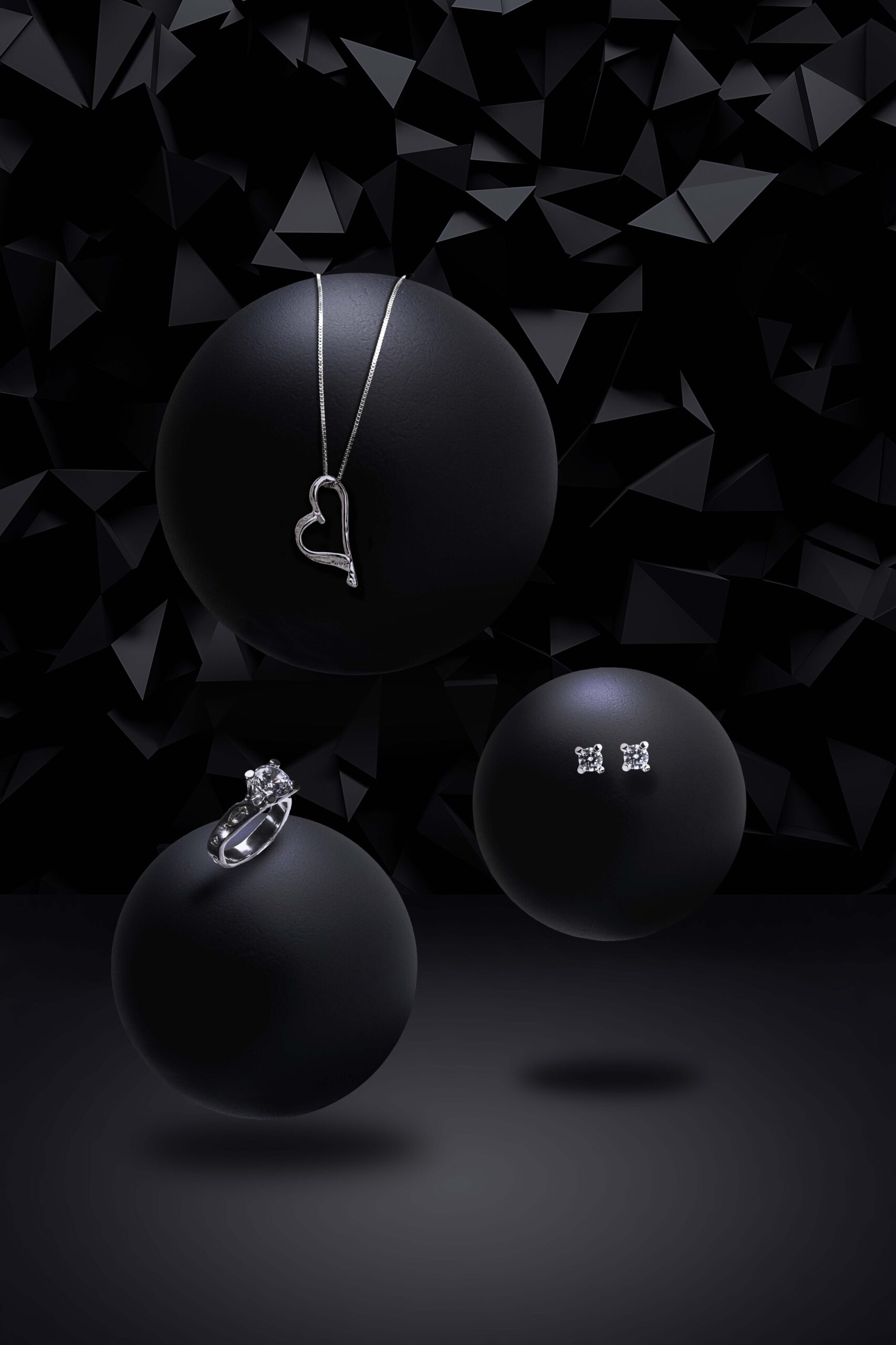 Jewelry Photography Bangkok – Pack Shot, Lifestyle & High-End Retouching